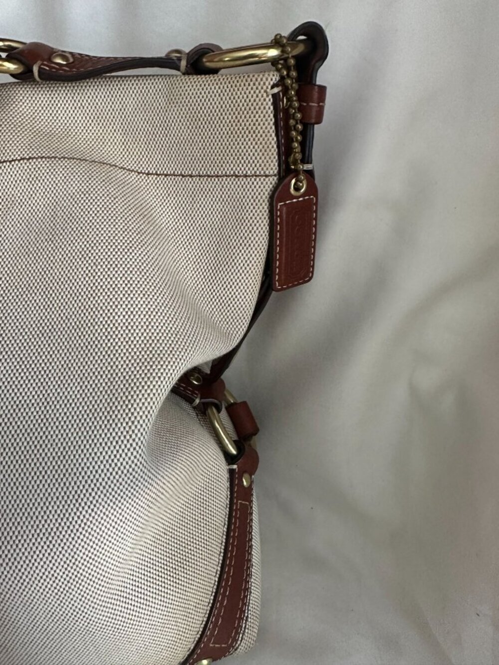 Coach CARLY canvas and leather large natural / brown leather trim shoulder hobo - Picture 2 of 12